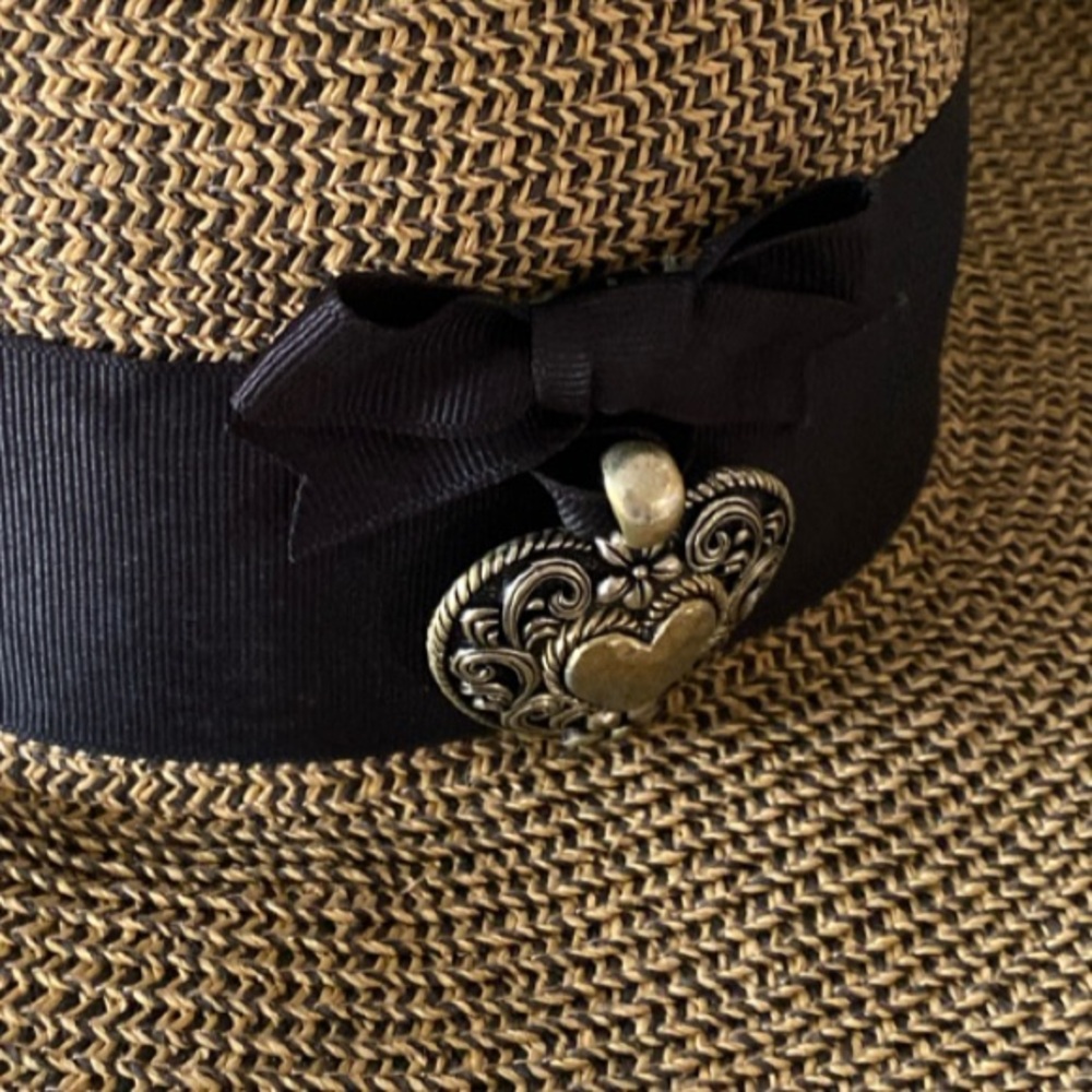 Jeweled Pin Tan and Black Wide-Brim Hat - L brown tan straw , - Picture 5 of 5